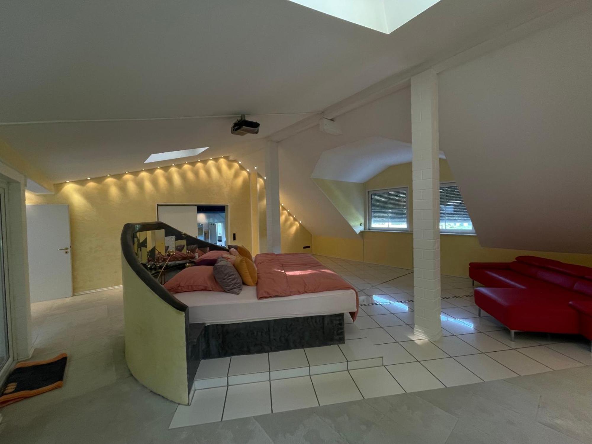 Ferienwohnung Riverside Resort Idyllisch Direkt An Der Lahn Diez Esterno foto